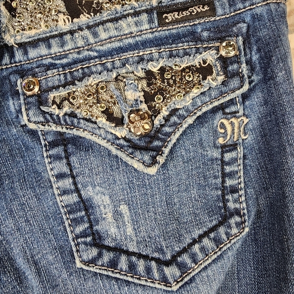 Miss Me JP6053B Low Rise Boot Cut Sequin Embellished Flap Pocket Jeans Size 28 - Picture 13 of 16